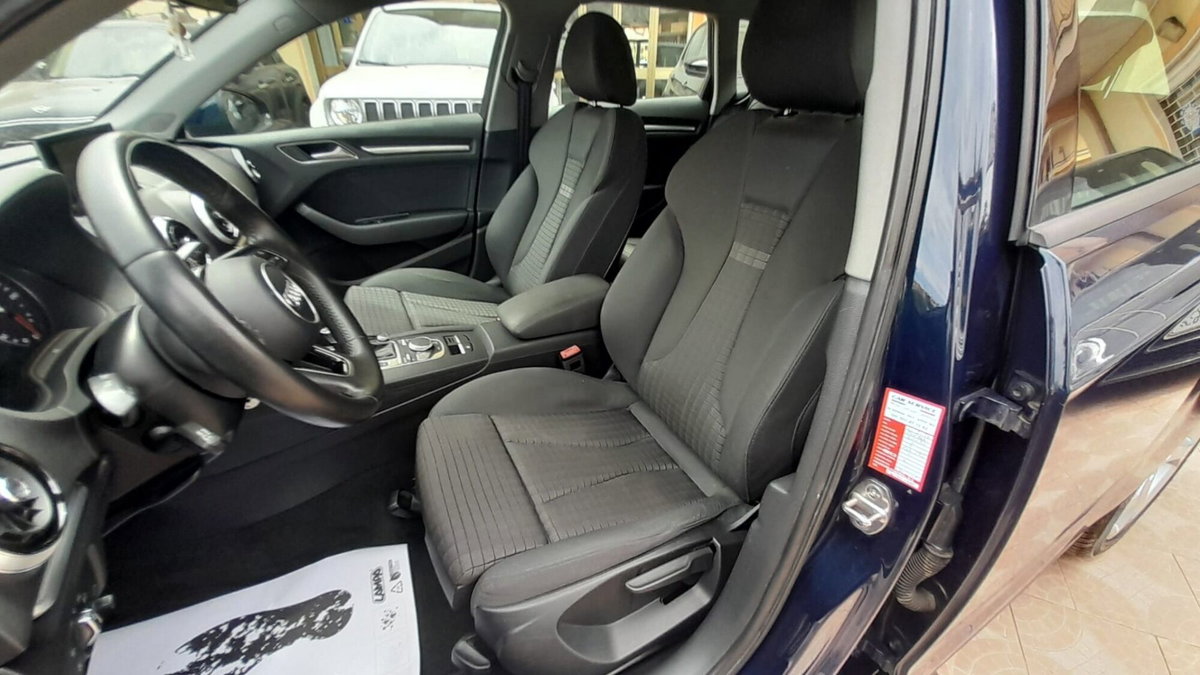 Audi A3 Sportback 1.6 TDI S tronic Sport (17)