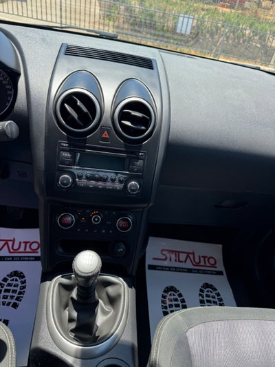 Nissan Qashqai 1.5 dCi DPF Acenta (13)