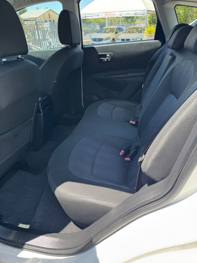Nissan Qashqai 1.5 dCi DPF Acenta (14)