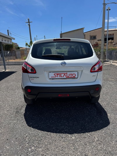 Nissan Qashqai 1.5 dCi DPF Acenta (6)