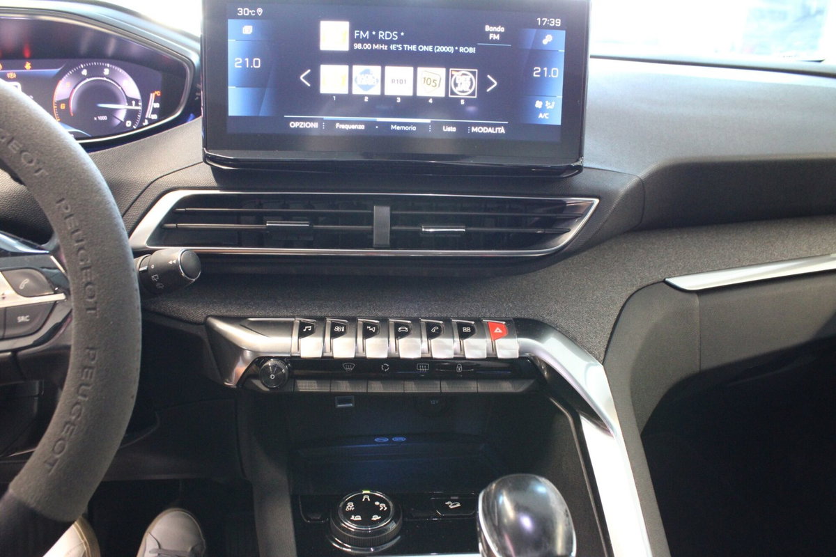 Peugeot 3008 BlueHDi 130 S&S Allure (11)