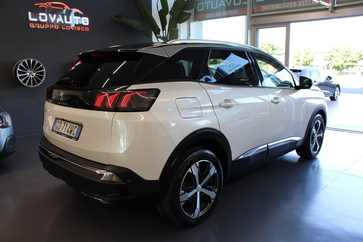 Peugeot 3008 BlueHDi 130 S&S Allure (4)