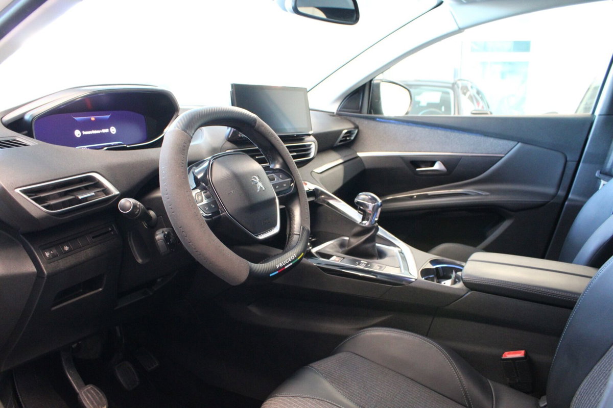 Peugeot 3008 BlueHDi 130 S&S Allure (7)