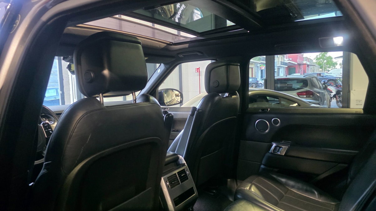 Land Rover Range Rover Sport 3.0 SDV6 249 CV HSE Dynamic (14)