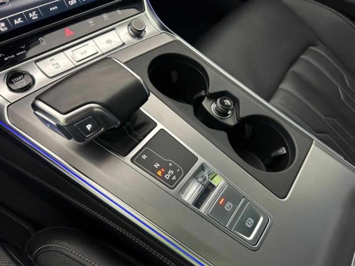 Audi A6 Avant 45 3.0 TDI quattro ultra S tronic Business (10)