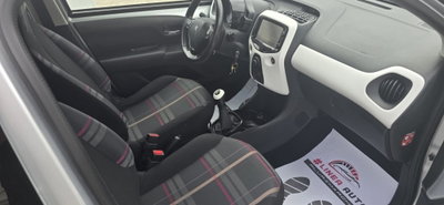 Peugeot 108 82 5 porte Allure (9)