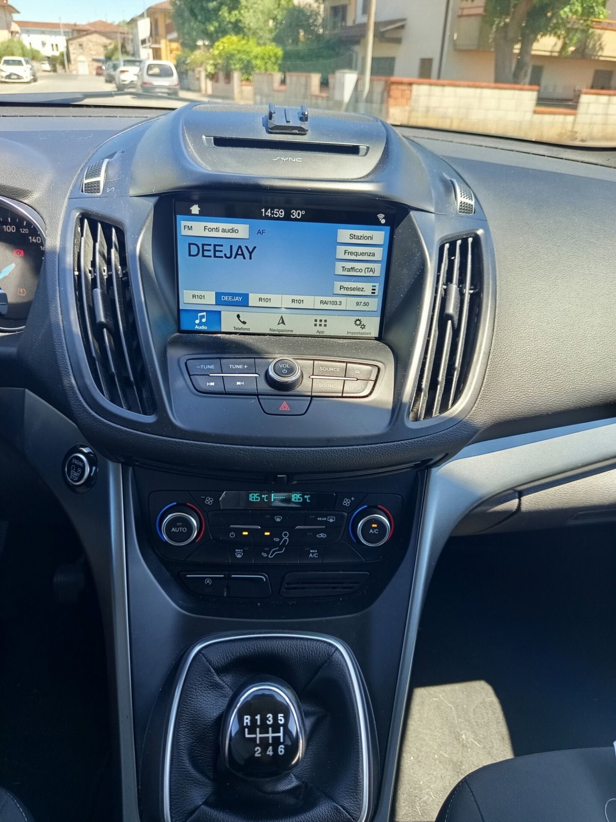 Ford Kuga 1.5 TDCI 120 CV S&S 2WD ST-Line (16)