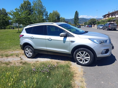Ford Kuga 1.5 TDCI 120 CV S&S 2WD ST-Line (4)
