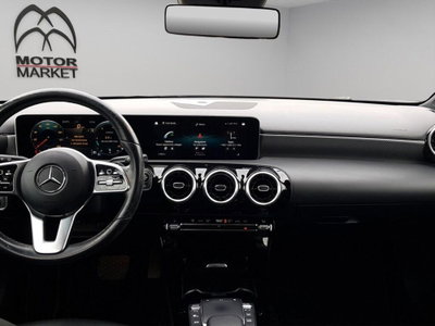 Mercedes-Benz Classe A 180 d Sport (14)