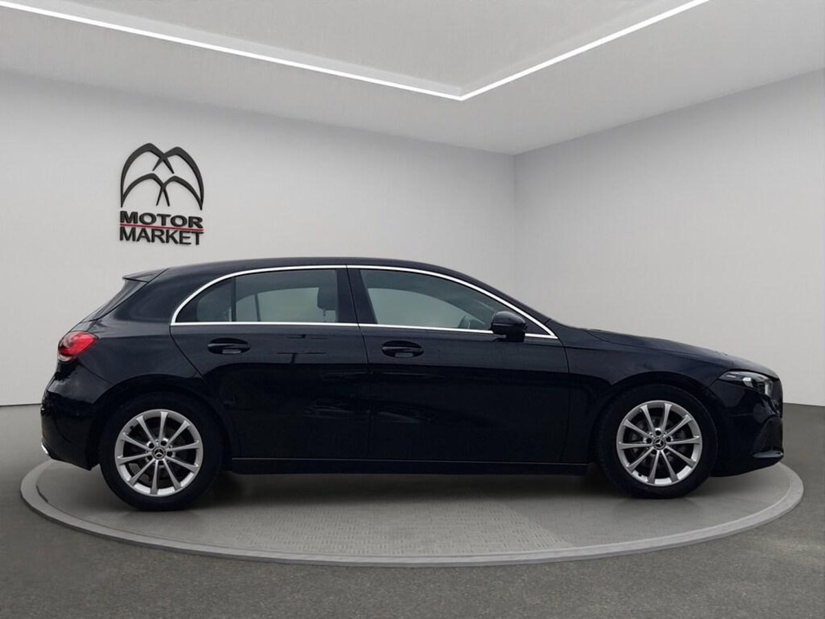 Mercedes-Benz Classe A 180 d Sport (4)