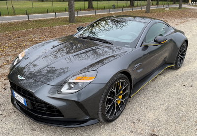 Aston Martin Vantage Coupé Vantage Coupe 4.0 V8 S auto (3)