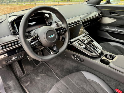 Aston Martin Vantage Coupé Vantage Coupe 4.0 V8 S auto (9)