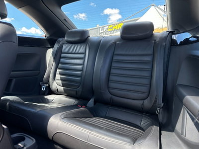 Volkswagen Maggiolino 1.6 TDI Design (13)