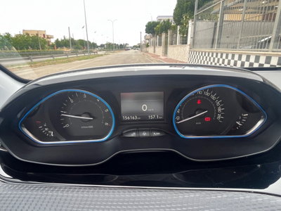 Peugeot 2008 100 Allure (11)