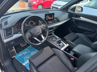 Audi Q5 40 TDI quattro S tronic Sport (17)