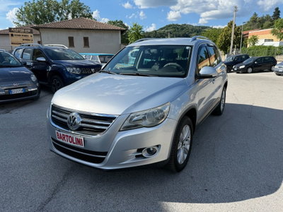 Volkswagen Tiguan 2.0 TDI DPF 4MOTION tiptronic Track & Field usata