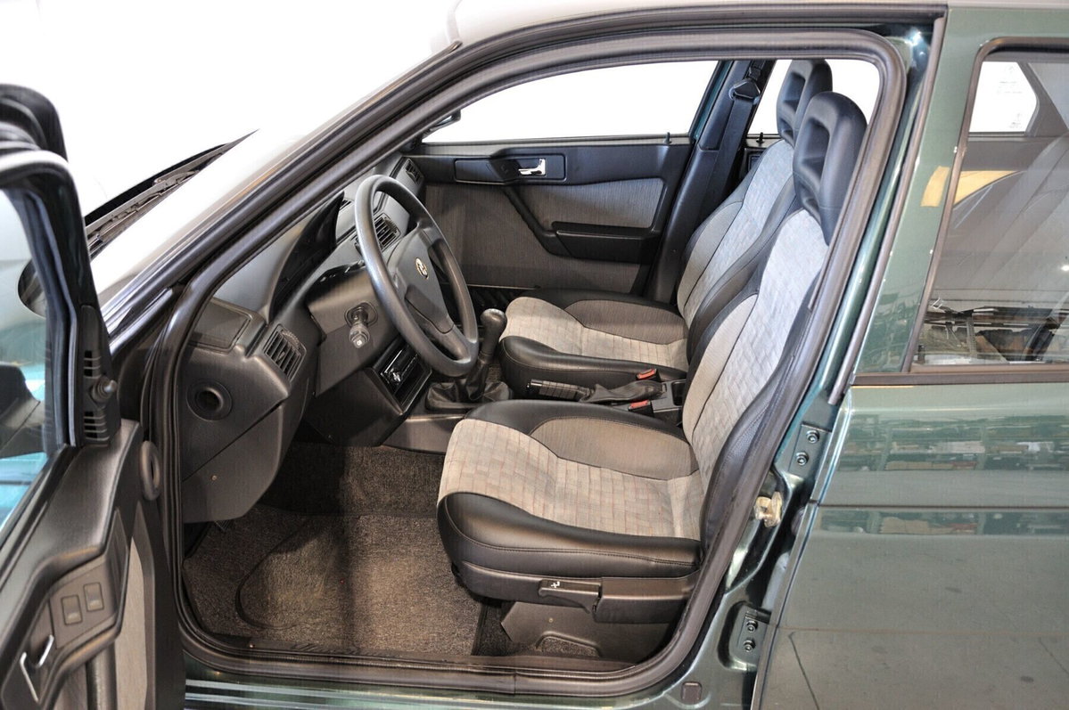 Alfa Romeo 155 1.8i Twin Spark cat (10)