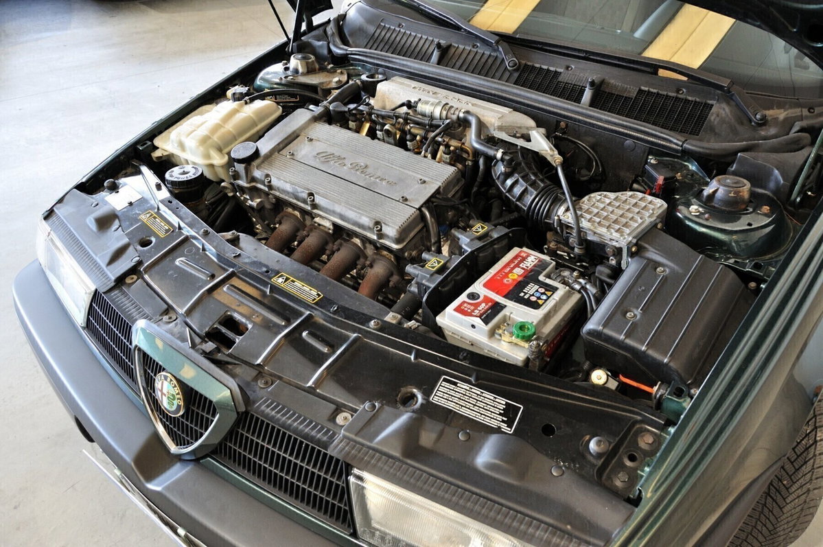 Alfa Romeo 155 1.8i Twin Spark cat (16)