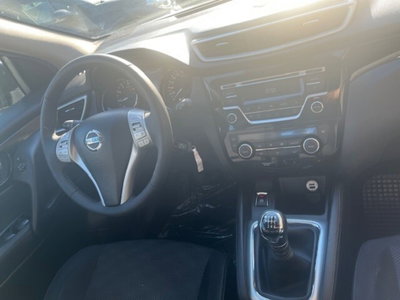 Nissan Qashqai 1.2 DIG-T Tekna (11)