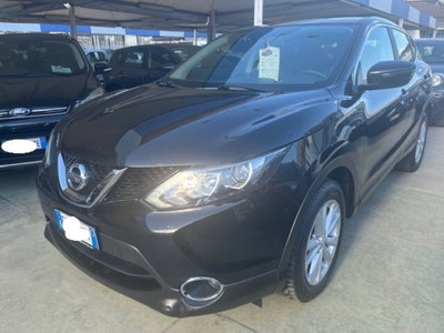 Nissan Qashqai 1.2 DIG-T Tekna (2)