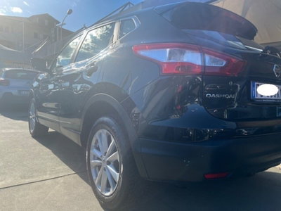 Nissan Qashqai 1.2 DIG-T Tekna (3)