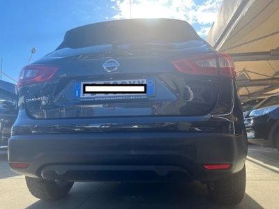 Nissan Qashqai 1.2 DIG-T Tekna (6)