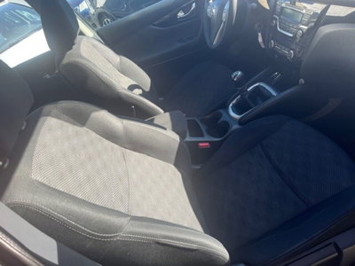 Nissan Qashqai 1.2 DIG-T Tekna (9)