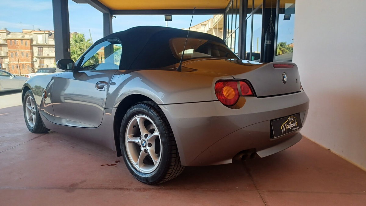 BMW Z4 Cabrio Z4 2.5i cat Roadster (9)