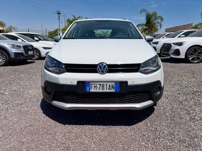 Volkswagen Polo Cross 1.4 TDI DSG BlueMotion Technology (2)