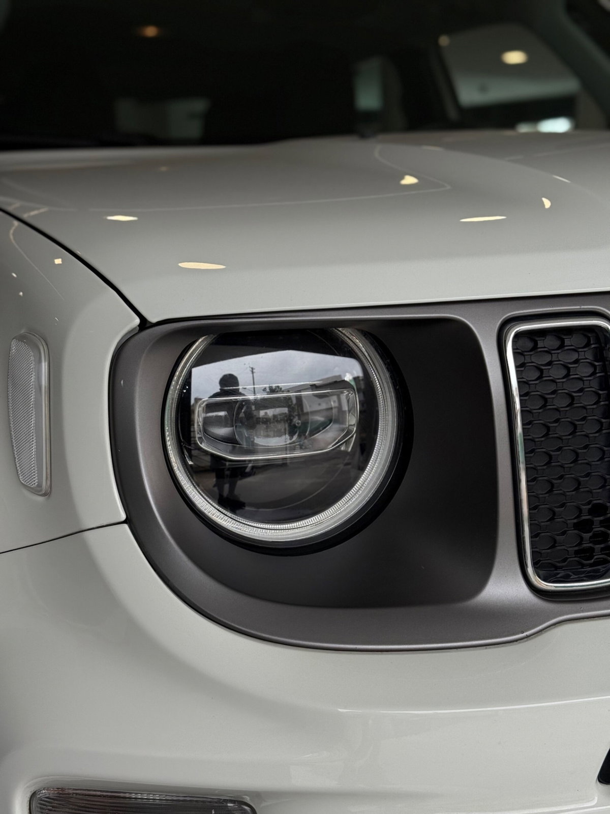 Jeep Renegade 1.6 Mjt 120 CV Limited (15)