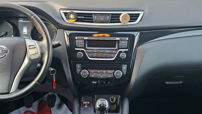 Nissan Qashqai 1.5 dCi Acenta (16)