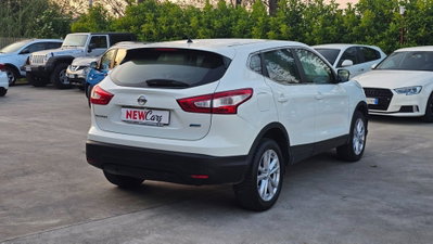 Nissan Qashqai 1.5 dCi Acenta (7)
