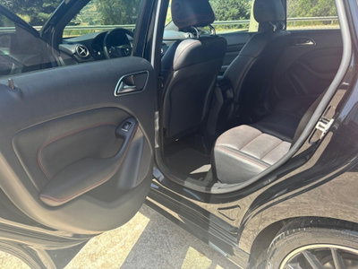 Mercedes-Benz Classe B 180 CDI Premium (12)