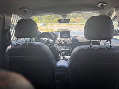 Mercedes-Benz Classe B 180 CDI Premium (16)