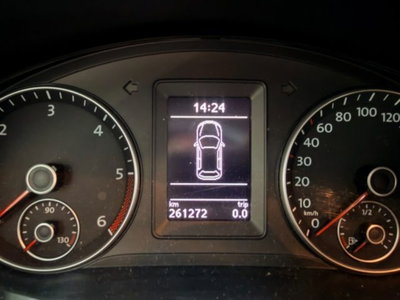 Volkswagen Golf Plus 1.6 TDI DPF DSG Highline (15)