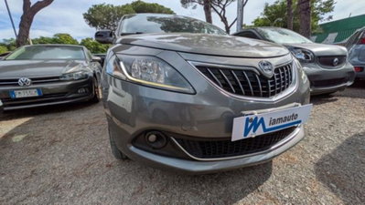 Lancia Ypsilon 1.0 FireFly 5 porte S&S Hybrid Ecochic Gold (14)