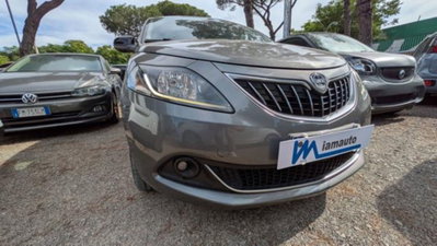 Lancia Ypsilon 1.0 FireFly 5 porte S&S Hybrid Gold Plus (14)