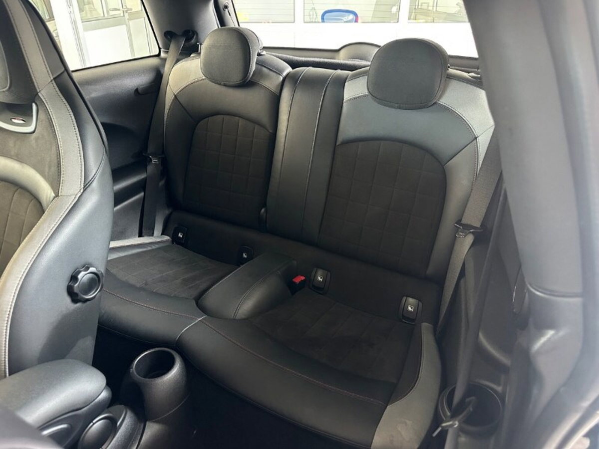 MINI Mini 2.0 John Cooper Works JCW (15)