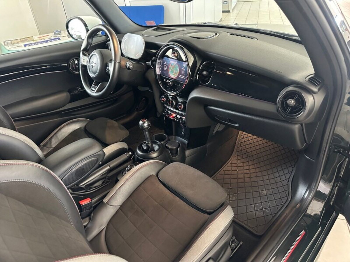 MINI Mini 2.0 John Cooper Works JCW (18)