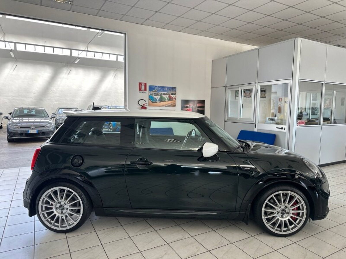 MINI Mini 2.0 John Cooper Works JCW (5)
