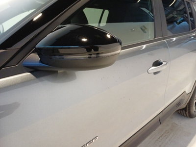 Jeep Avenger 1.2 turbo e-hybrid mhev Summit fwd 110cv edct6 (10)