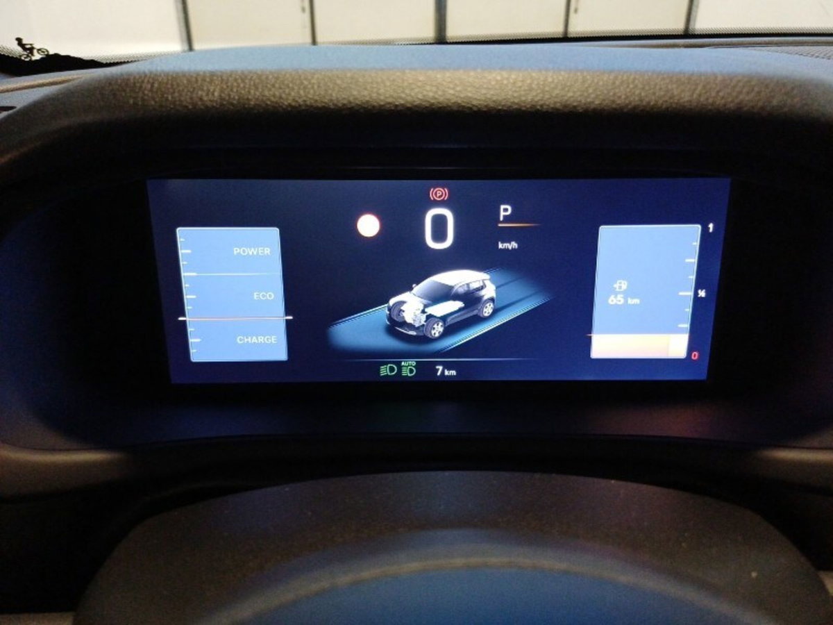 Jeep Avenger 1.2 turbo e-hybrid mhev Summit fwd 110cv edct6 (16)