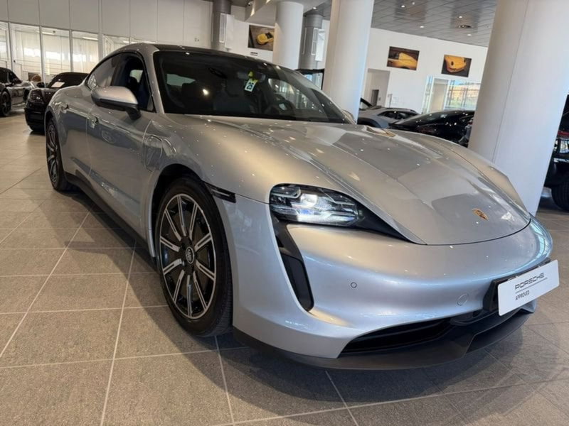 Porsche Taycan 4S