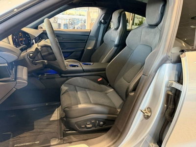 Porsche Taycan 4S (11)