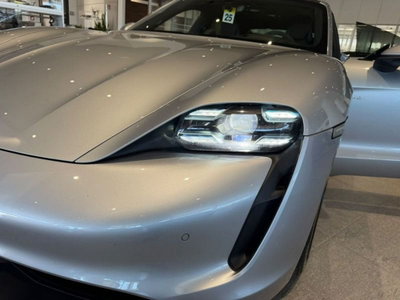 Porsche Taycan 4S (20)