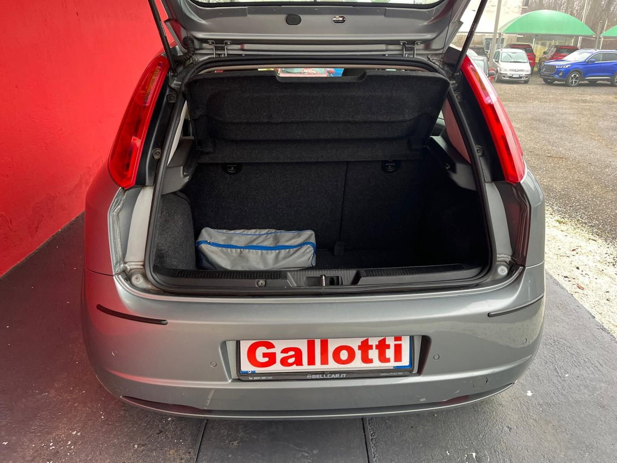 Fiat Grande Punto 1.2 5 porte (15)