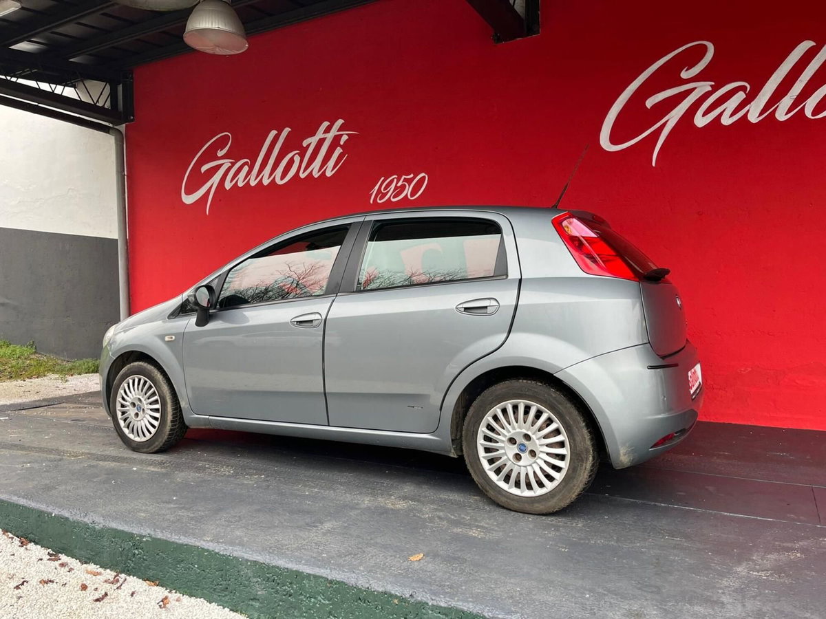 Fiat Grande Punto 1.2 5 porte (2)