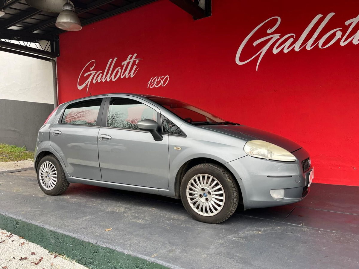 Fiat Grande Punto 1.2 5 porte (5)