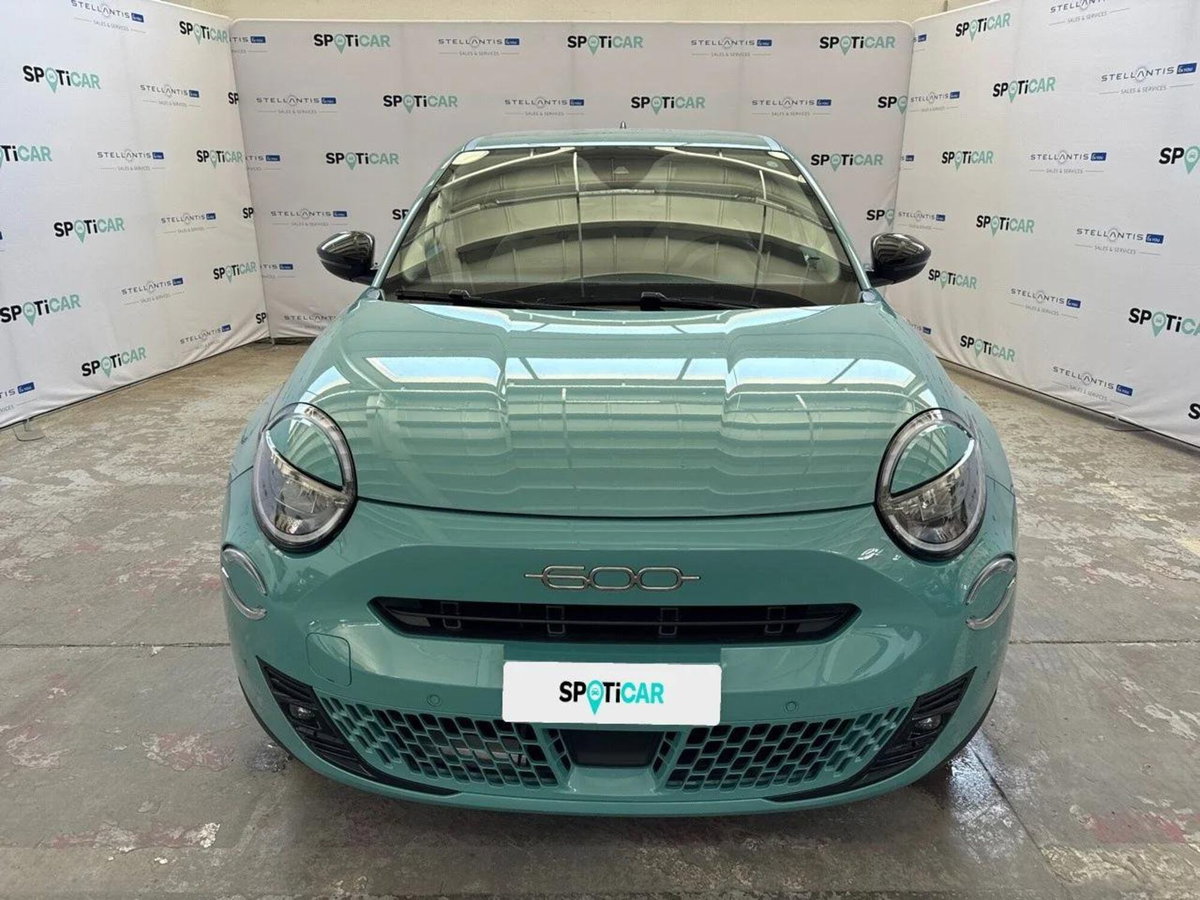 Fiat 600 1.2 hybrid La Prima 110cv auto (6)