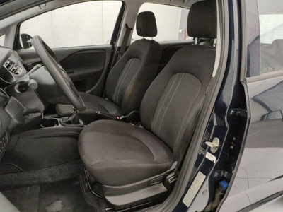 Fiat Punto 1.4 8V 5 porte Easypower Street (13)